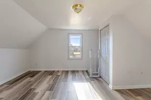 3863 E Squire Ave, Cudahy, WI 53110 - Photo 23