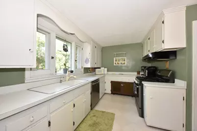 825  Wisconsin St, Adell, WI 53001 - Photo 11