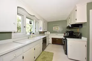 825 Wisconsin St, Adell, WI 53001 - Photo 11