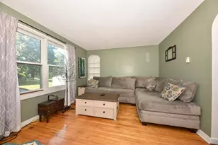 825 Wisconsin St, Adell, WI 53001 - Photo 5