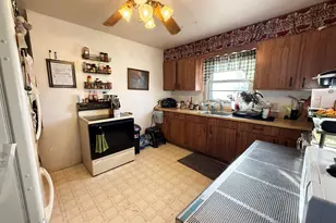 1418 S 9th St, Watertown, WI 53094 - Photo 9