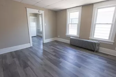 3704 E Pulaski Ave #3706, Cudahy, WI 53110 - Photo 5