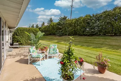 266  Hartford Sq #3, Hartford, WI 53027 - Photo 25