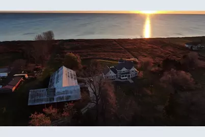 17707  Lakeshore Rd, Two Creeks, WI 54241 - Photo 35