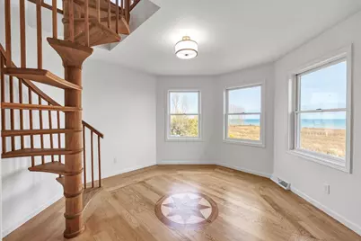 17707  Lakeshore Rd, Two Creeks, WI 54241 - Photo 27