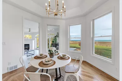 17707  Lakeshore Rd, Two Creeks, WI 54241 - Photo 13