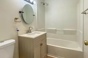 808 Birchwood Dr, Beaver Dam, WI 53916 - Photo 9