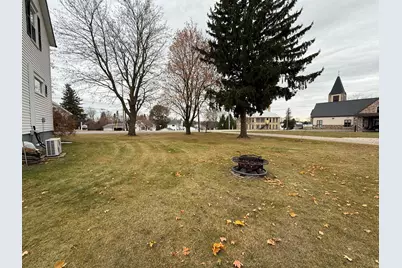 351  Randolph St, Mishicot, WI 54228 - Photo 23