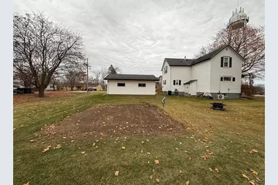351  Randolph St, Mishicot, WI 54228 - Photo 25