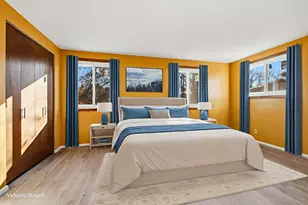 1334 W Paradise Ct, Glendale, WI 53209 - Photo 17