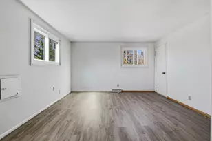 1334 W Paradise Ct, Glendale, WI 53209 - Photo 19