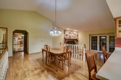 2214  Willowbrook Dr, West Bend, WI 53090 - Photo 5