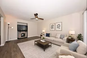 8271 N 106th St, Milwaukee, WI 53224 - Photo 15