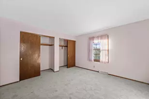 214 S Regis Rd, Saukville, WI 53080 - Photo 23