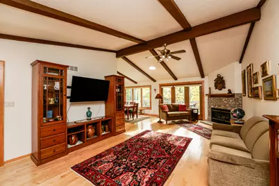 3720 S Bayberry Ln, Greenfield, WI 53228 - Photo 5