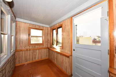 6143 W Beloit Rd, West Allis, WI 53219 - Photo 3