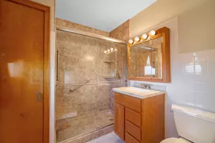 W148N7311 Woodland Dr, Menomonee Falls, WI 53051 - Photo 15