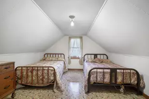 W148N7311 Woodland Dr, Menomonee Falls, WI 53051 - Photo 17