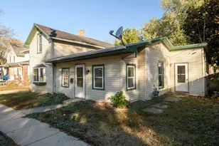 535 Vernon Ave, Beloit, WI 53511 - Photo 3