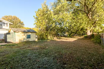 535  Vernon Ave, Beloit, WI 53511 - Photo 5