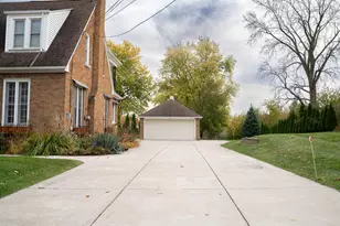 715 E College Ave, Waukesha, WI 53186 - Photo 23