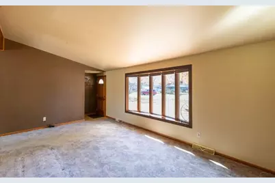 1305  93rd Ave, Somers, WI 53144 - Photo 9