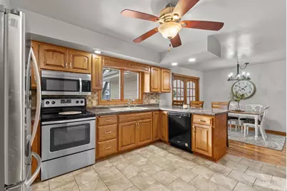 229  Main St, Reedsville, WI 54230 - Photo 7