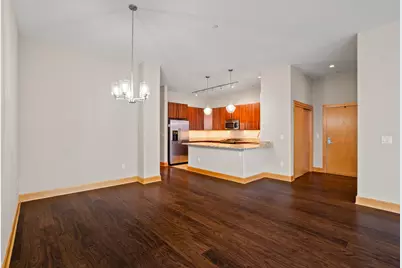 1111 N Marshall St #704, Milwaukee, WI 53202 - Photo 9