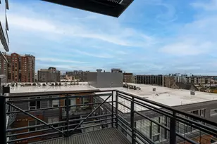 1111 N Marshall St, Milwaukee, WI 53202 - Photo 31