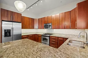 1111 N Marshall St, Milwaukee, WI 53202 - Photo 11