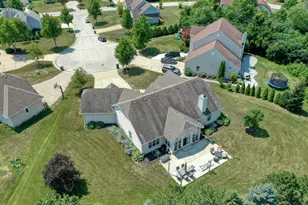 6958 S Craig Ct, Franklin, WI 53132 - Photo 61