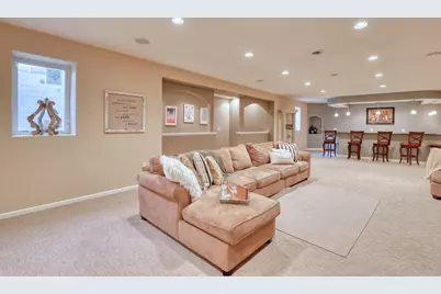 6958 S Craig Ct, Franklin, WI 53132 - Photo 39