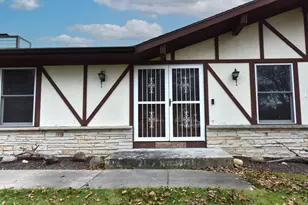 W5675 Sunset Ridge Rd, Walworth, WI 53184 - Photo 33