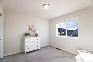 w198n5020 Hickory St, Menomonee Falls, WI 53051 - Photo 37