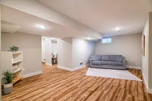 w198n5020 Hickory St, Menomonee Falls, WI 53051 - Photo 41