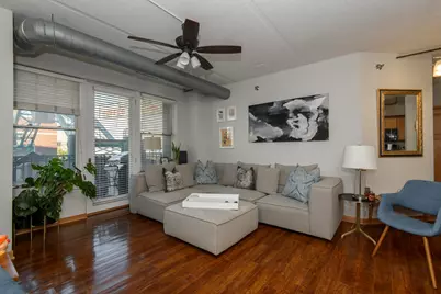 102 N Water St #202, Milwaukee, WI 53202 - Photo 5