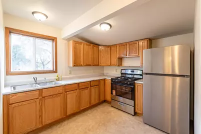 2042  Liberty St, La Crosse, WI 54603 - Photo 7