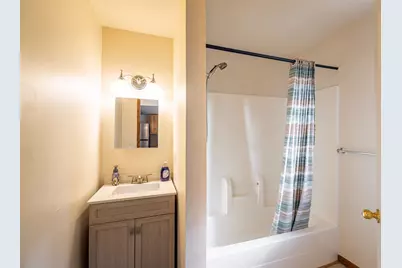 2042  Liberty St, La Crosse, WI 54603 - Photo 11