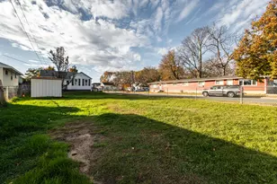 2042 Liberty St, La Crosse, WI 54603 - Photo 15