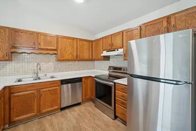 805  Canterberry Ct #C, West Bend, WI 53090 - Photo 17