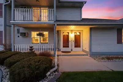 805  Canterberry Ct #C, West Bend, WI 53090 - Photo 3
