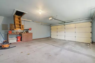 805  Canterberry Ct #C, West Bend, WI 53090 - Photo 9