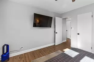 2621 Pine Grove Ave, Sheboygan, WI 53083 - Photo 9