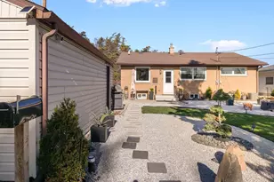 2621 Pine Grove Ave, Sheboygan, WI 53083 - Photo 23