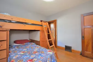 5600 W Notre Dame Ct, Milwaukee, WI 53208 - Photo 21