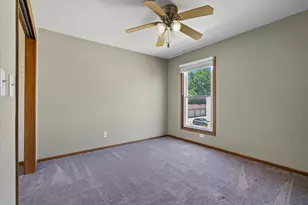 N114W16680 Crown Dr, Germantown, WI 53022 - Photo 11