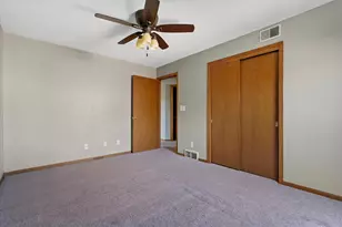 N114W16680 Crown Dr, Germantown, WI 53022 - Photo 9