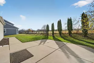 9531 W Parkland Ct, Milwaukee, WI 53224 - Photo 25