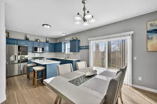 9531 W Parkland Ct, Milwaukee, WI 53224 - Photo 9