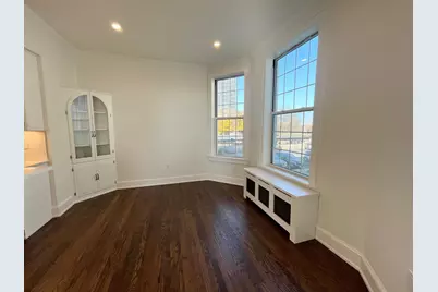 1228 E Juneau Ave #4, Milwaukee, WI 53202 - Photo 5